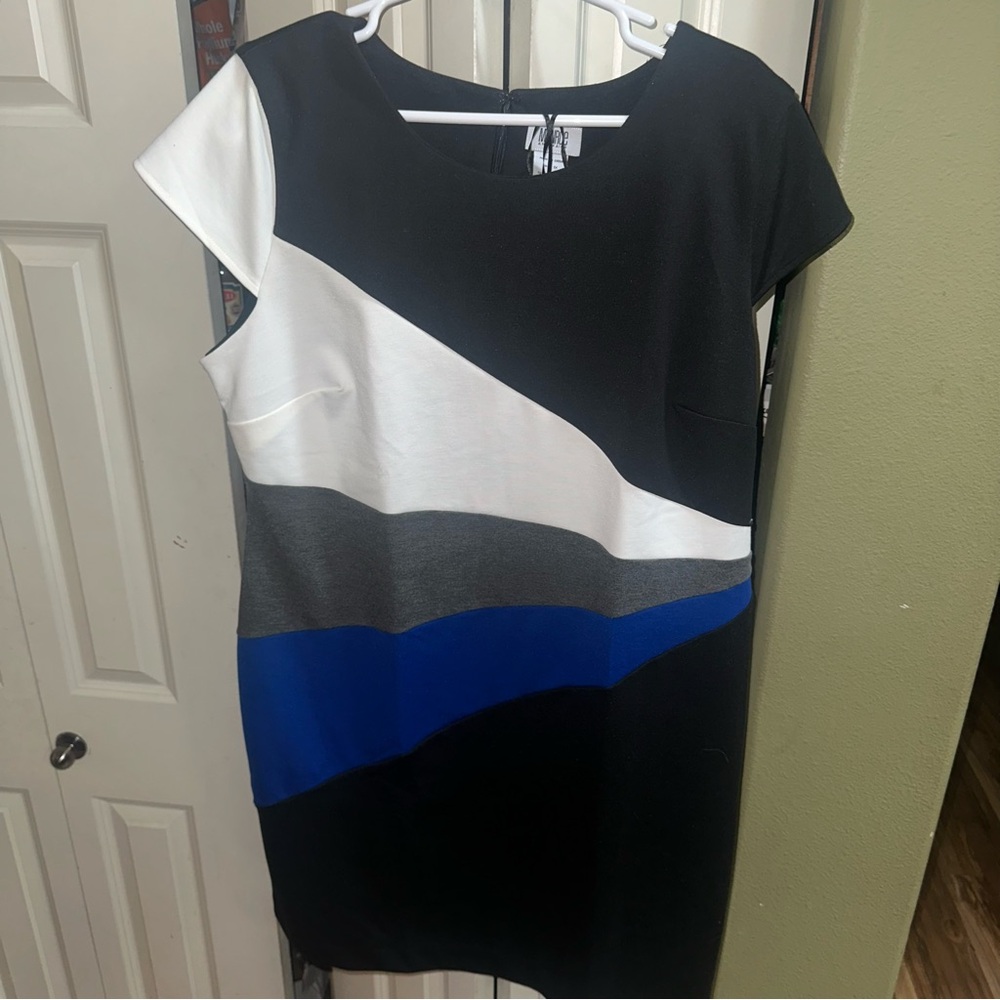 Monroe & Main Elegant Geometric Black and white Dress, Plus, 1x, NWT